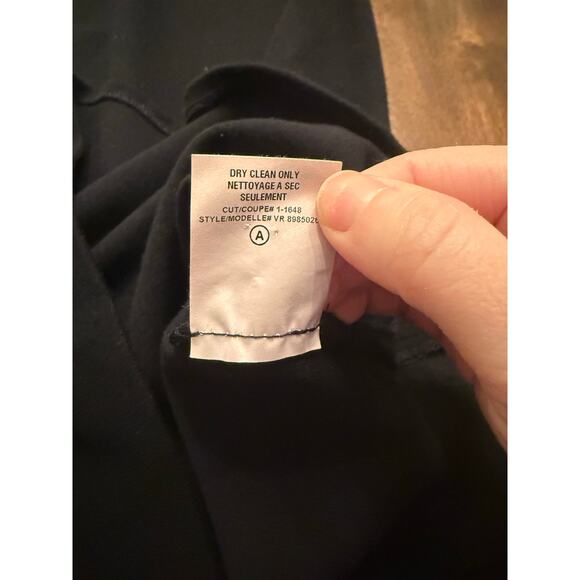 Vince Women's Black Sleeveless Basic Shift Dress Size Small Minimalist - Picture 5 of 9